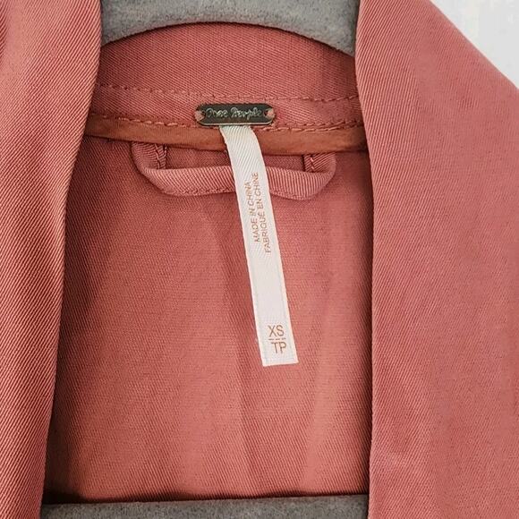 FREE PEOPLE TRENCH COAT Jacket Size XS Mauve Pink Pockets Longline - Picture 7 of 11